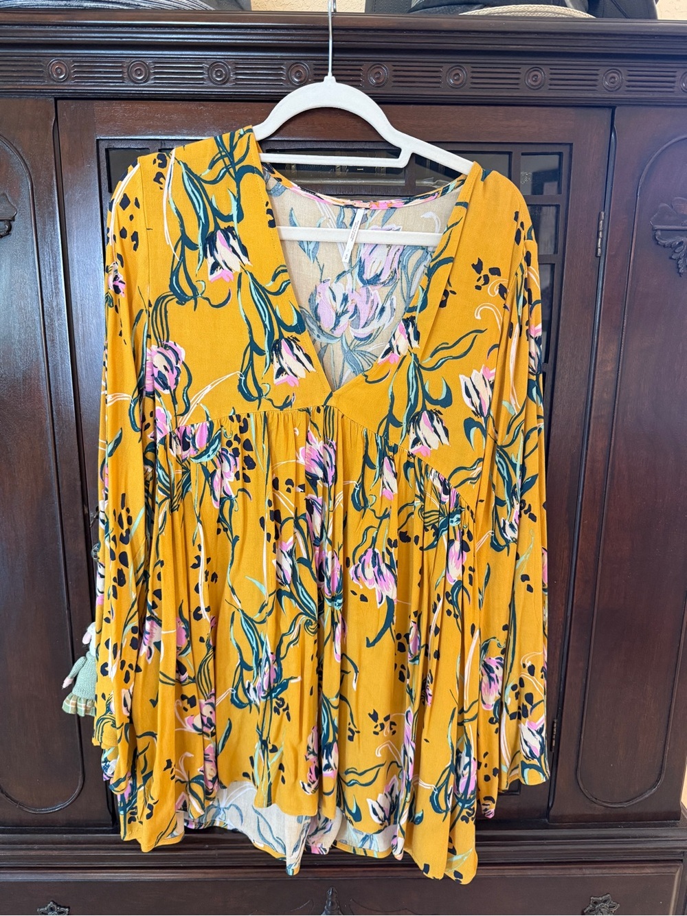 Free People Bella tunic NWOT